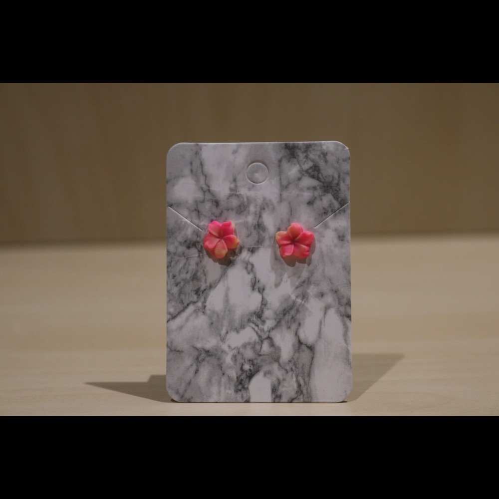 Handmade polymer clay flower stud earrings!
